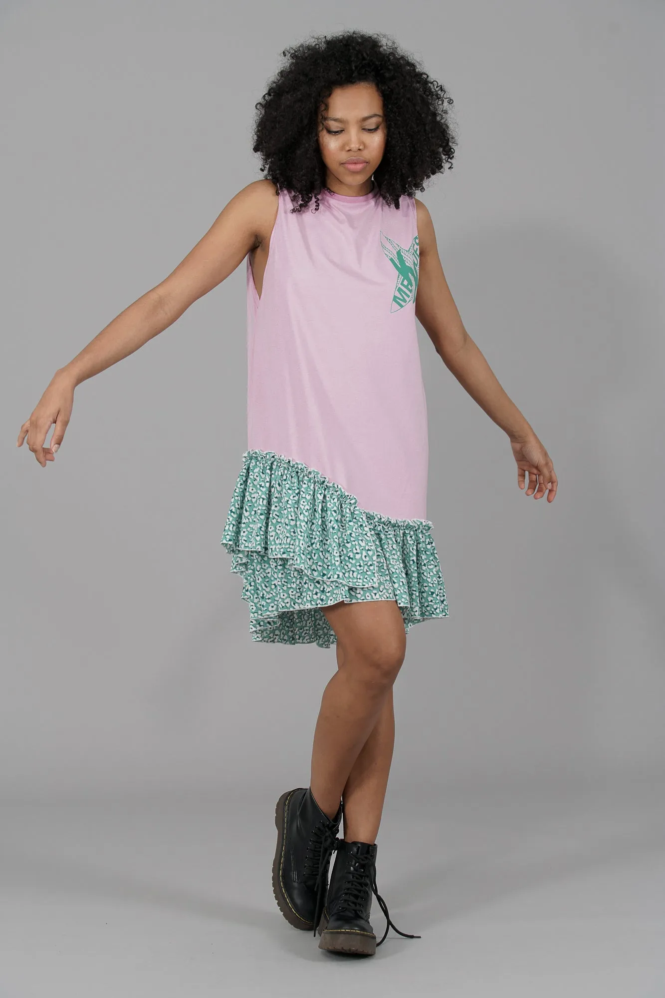 Vestido Camiseta VENICE volante · ROSA & PRINT VERDE AGUA ·