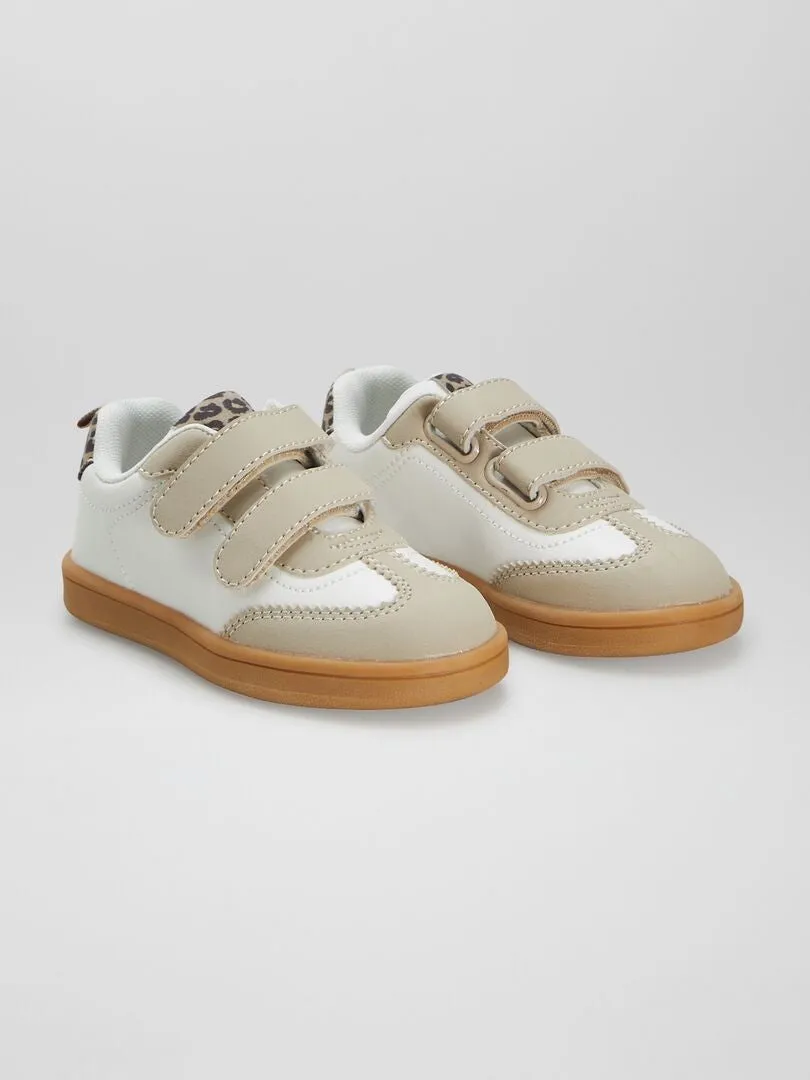 ZAPATILLAS BAJAS CON VELCROS  BLANCO